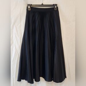 H&M Pleated Midi Skirt